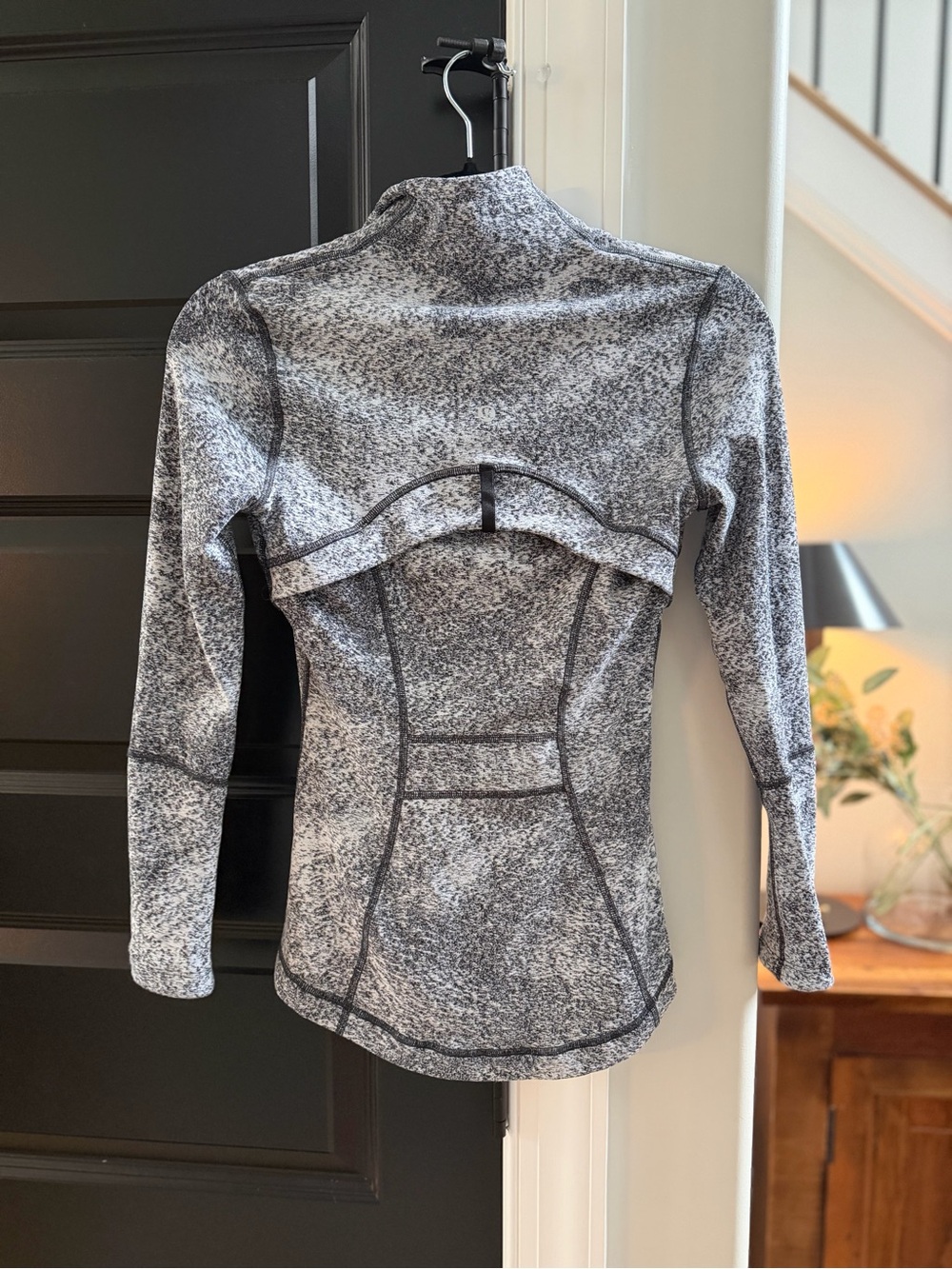 LULULEMIN define jacket - Picture 3 of 4